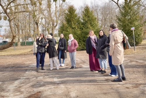przedstawicieli Ministerstwa Klimatu i Środowiska